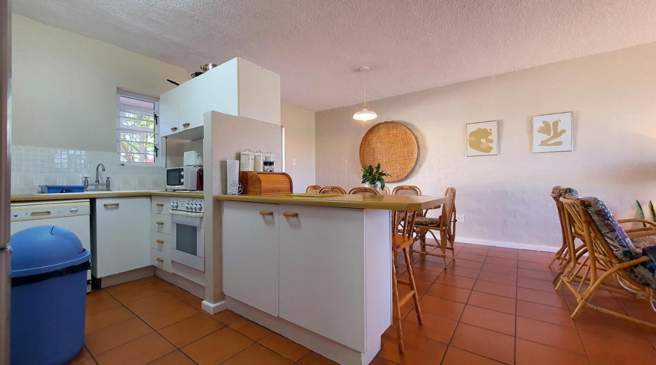 Escape To Paradise: Beachside Apartment Jeffreys Bay Eksteriør bilde